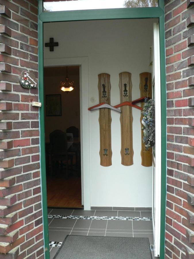 Ferienwohnung Zum Gruenen Holz Bohlenbergerfeld Bagian luar foto