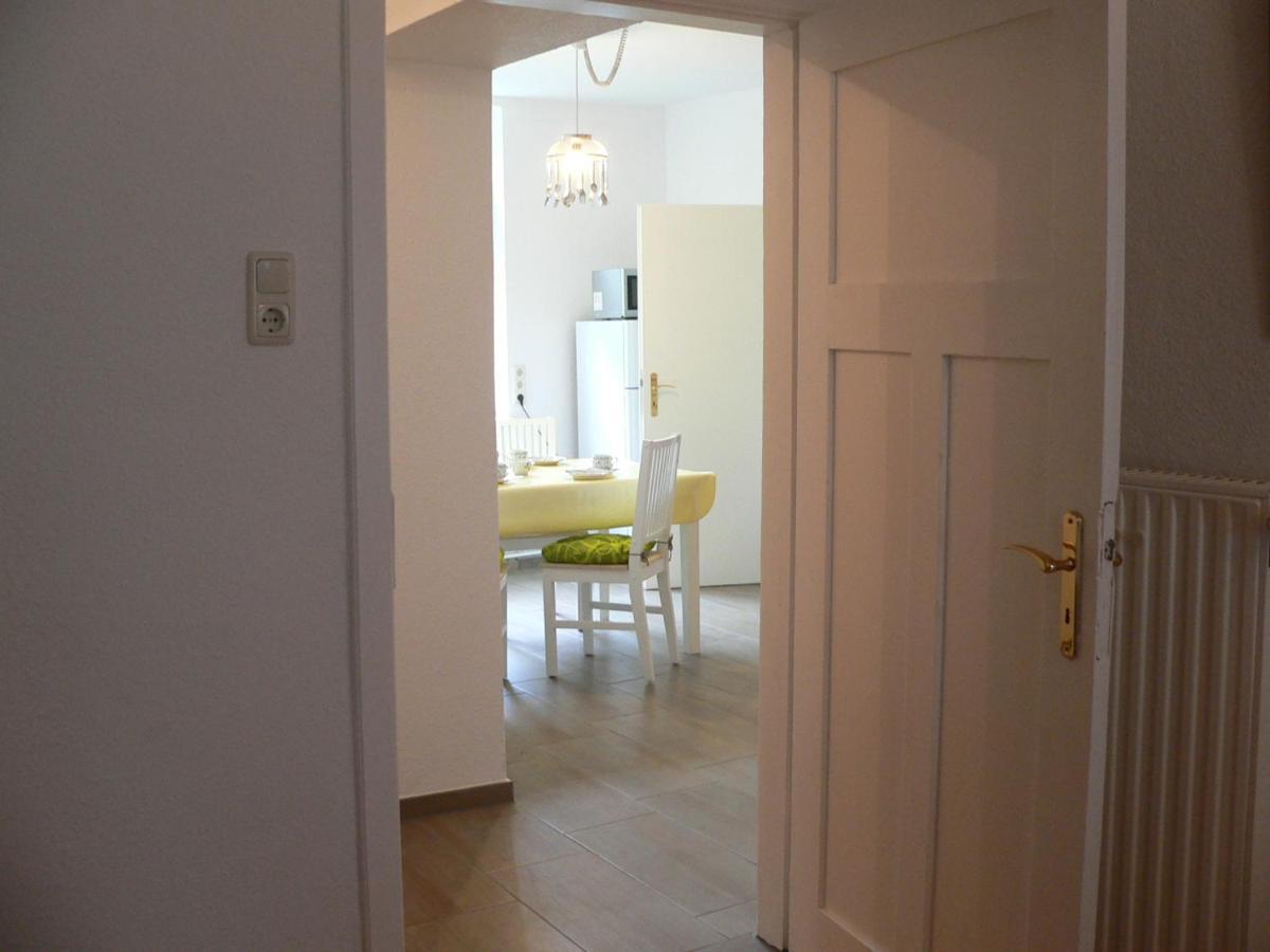 Ferienwohnung Zum Gruenen Holz Bohlenbergerfeld Bagian luar foto